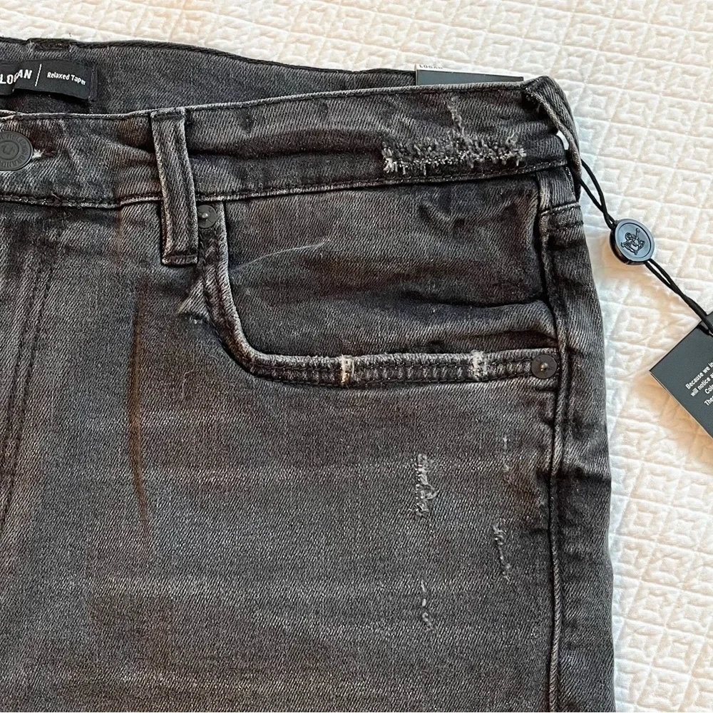 NWT True Religion Men’s Logan Relaxed Tapered Fit Black Distressed Jeans Size 32